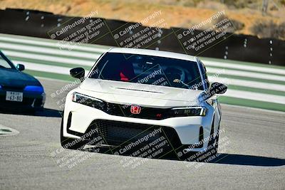 media/Dec-13-2025-Extreme Speed (Sat) [[d129ecb0b9]]/Beginner/Session 1 (Turn 2)/